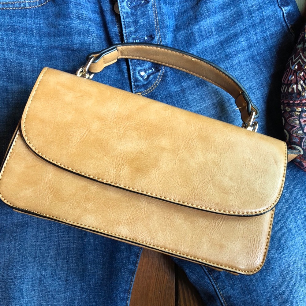 👜 Tan Handbag w/ Removable Crossbody Strap 👜